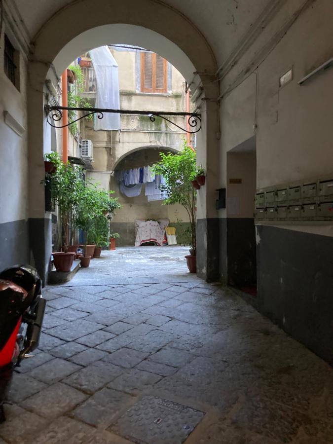 Ferienwohnung Zuccarella "Zuccherino"Nel Cortile Neapel Exterior foto